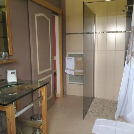 ベッド・アンド・ブレックファスト Le Relais De Chantecor