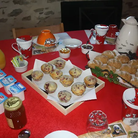 Le Relais De Chantecor 3*