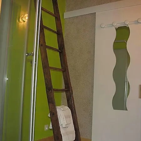 Le Relais De Chantecor Bed & Breakfast 3*