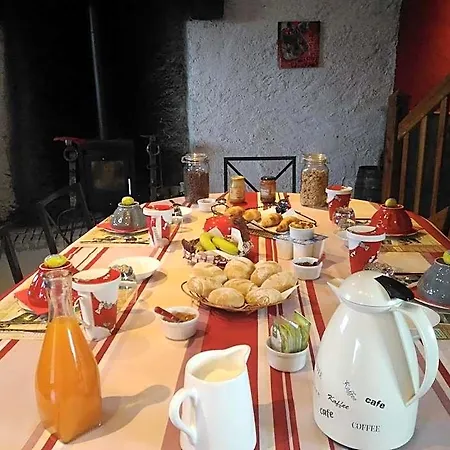 Bed & Breakfast Le Relais De Chantecor 3*
