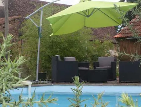 Frühstückspension Le Relais De Chantecor 3*