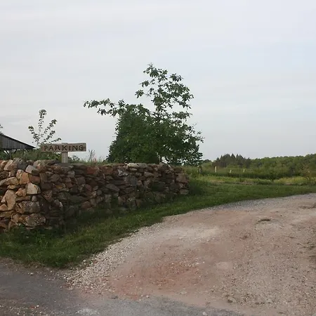 ベッド・アンド・ブレックファスト Le Relais De Chantecor 3*