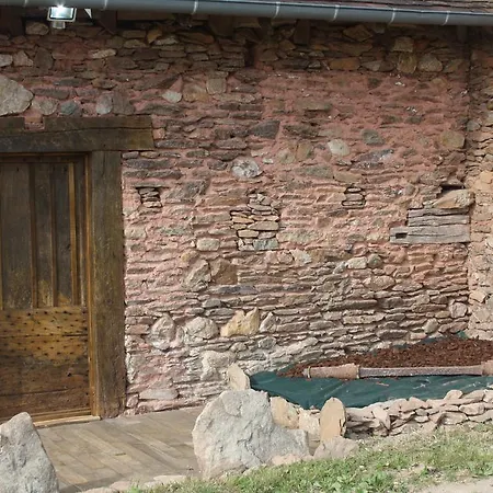 ベッド・アンド・ブレックファスト Le Relais De Chantecor 3*