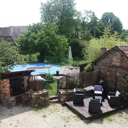 Le Relais De Chantecor La Coquille