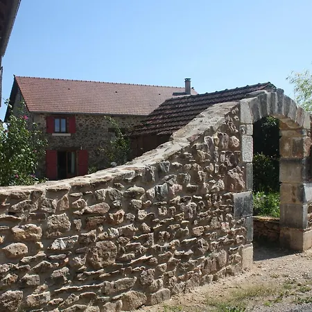 Le Relais De Chantecor Bed & Breakfast 3*