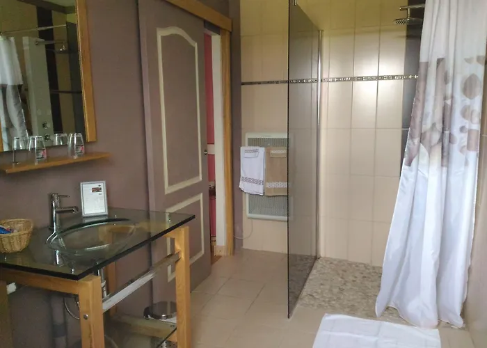 Oda ve Kahvaltı Le Relais De Chantecor