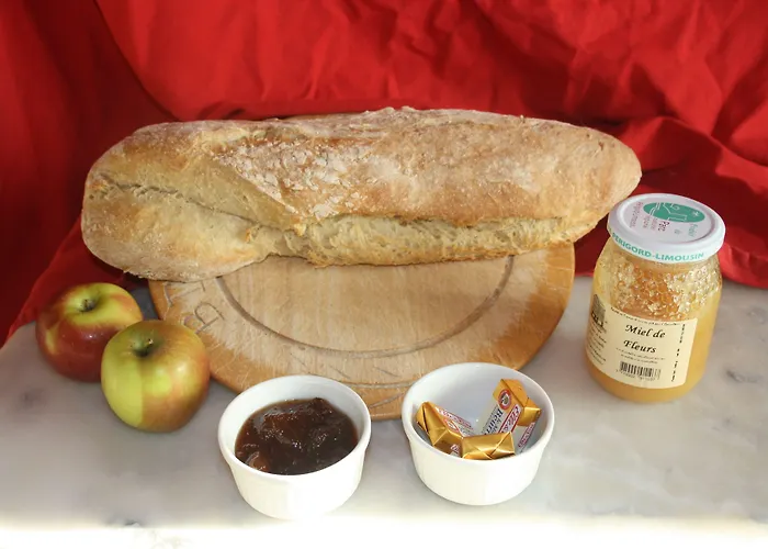 Le Relais De Chantecor Oda ve Kahvaltı