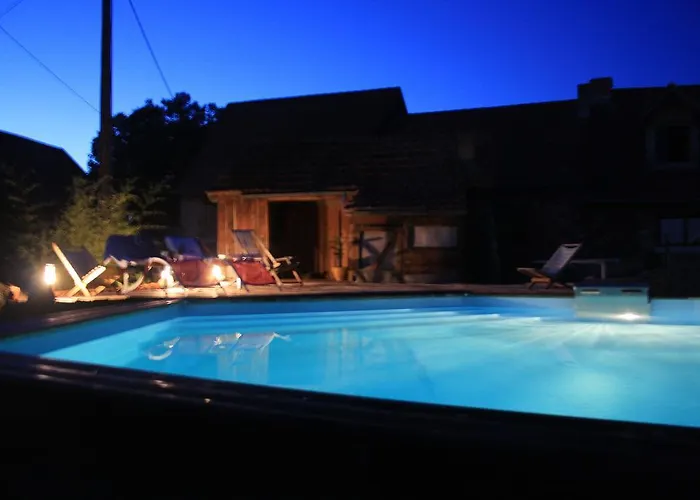 Le Relais De Chantecor Oda ve Kahvaltı 3*