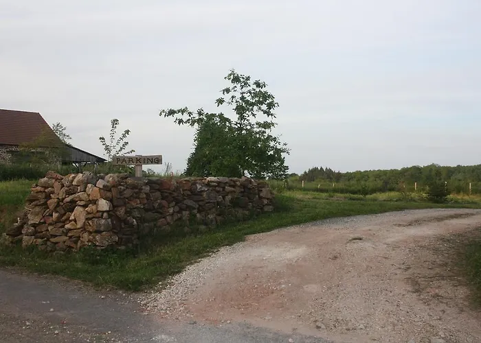 Oda ve Kahvaltı Le Relais De Chantecor 3*