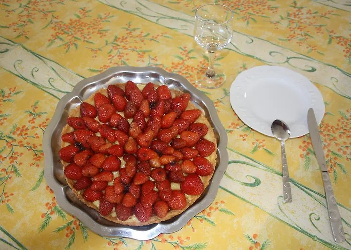 Oda ve Kahvaltı Le Relais De Chantecor 3*