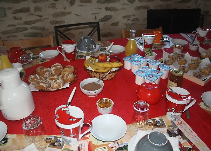 Le Relais De Chantecor Oda ve Kahvaltı La Coquille